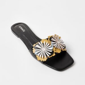 SANDAL - Image 2