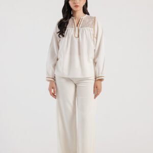 EMBROIDERED TOP