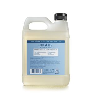 Mrs. Meyer's Clean Day Liquid Hand Soap Refill with Olive Oil and Aloe Vera, Rain Water Scent, 33 oz - Image 3
