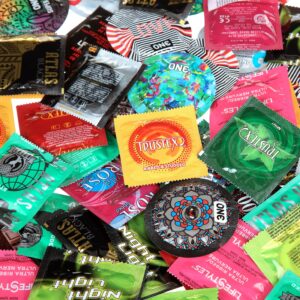 Adventure Condom Sampler, Latex, Variety Pack, 96-Count - Image 4