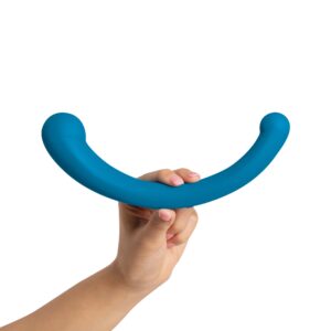 plusOne Vibrating Dual Arc Massager, 10 Vibration Settings, Teal, Waterproof - Image 9
