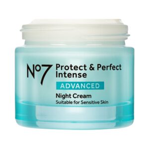No7 Protect & Perfect Intense Advanced Night Cream Face Moisturizer with Hyaluronic Acid & Vitamins, 1.69 oz - Image 8