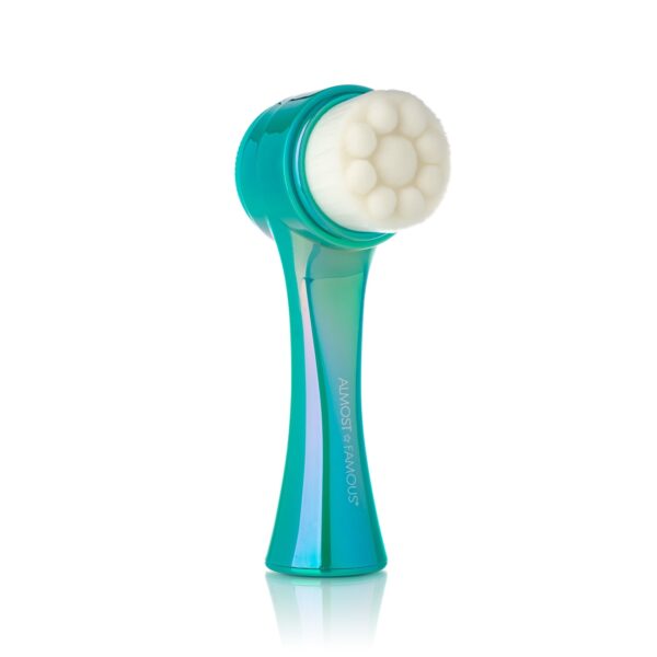 Almost Famous – Clean Freak 2in1 Exfoliator Brush – Turquoise