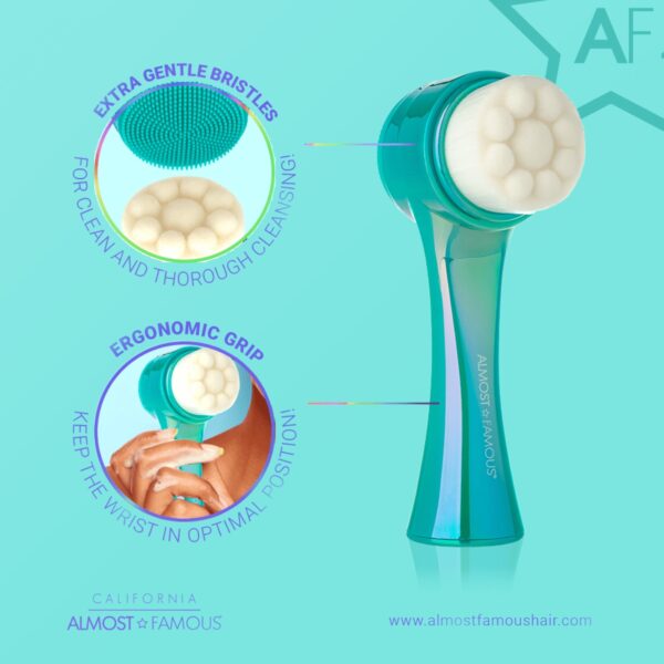 Almost Famous – Clean Freak 2in1 Exfoliator Brush – Turquoise