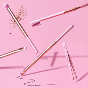 Real Techniques Naturally Beautiful Eye Makeup Brush Kit, 5 Piece Set - Image 6