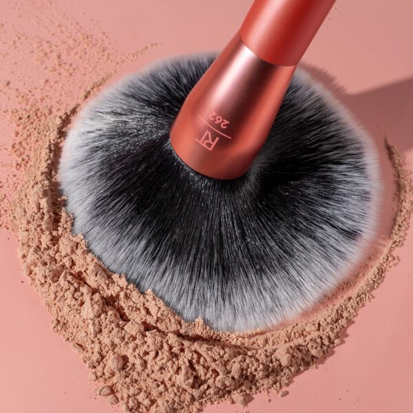 Real Techniques Extra Big Powder Brush, Large Makeup Brush for Powder, 1 Count