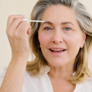 Wunderbrow Eyebrow Gel Taupe - Image 10