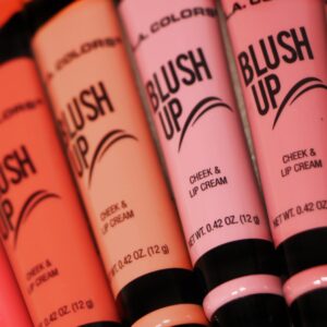 L.A. COLORS Blush, Cream Blush with Brush, Marvelous, Pink Shade, 0.42 fl oz - Image 7