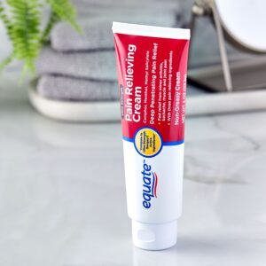 Equate Ultra Strength Pain Relieving Cream, 4 oz, Compare to Ultra Strenght Bengay® Active Ingredients - Image 2