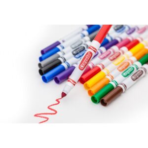 Crayola Broad Line Art Markers, Classic Colors, 10 Count, in Pack of 12 - Image 5