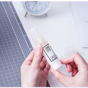BAOQIN Clear Glue Sticks Handmade Glue Stick ，Strong Solid Glue Suitable for Offices, Crafts, Schools, and Homes （Clear）