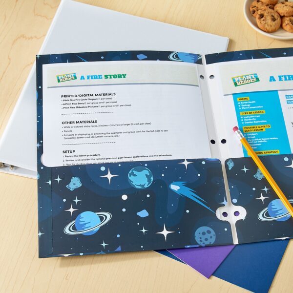Pen+Gear 2-Pocket Paper Folder, 9.37″ x 11.75″, Blue Astronaut