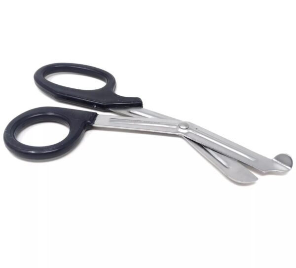 Kitchen & Home Multi Purpose Stainless Steel Scissors With One Serrated Blade Kitchen & Home Multi Purpose Stainless Steel Scissors With One Serrated Blade