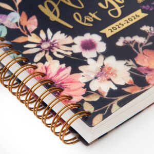 Mintgreen Monthly Weekly Medium (6.25"x 8.25") Black Floral Scripture 15 Month Apr 2025-Jun 2026 - Image 6