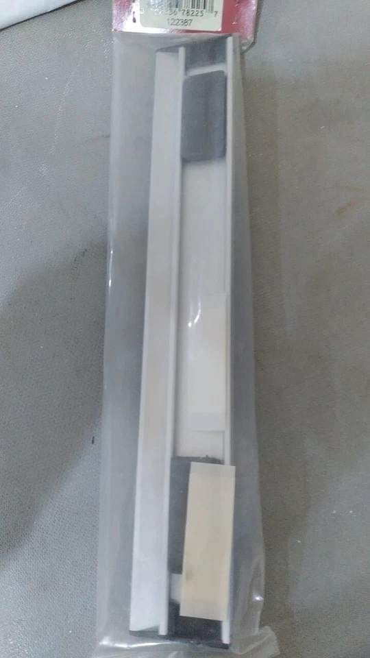 New Hillman 12″ Magnetic Notes Holder 122387